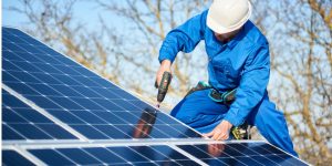 Installation Maintenance Panneaux Solaires Photovoltaïques à Saint-Laurent-de-la-Barriere